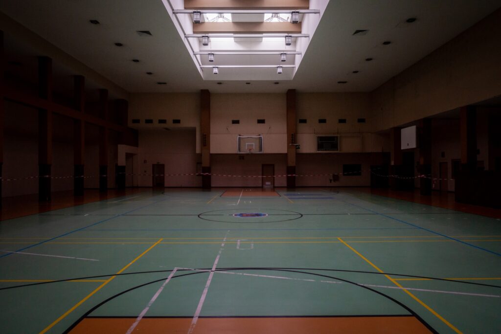 agr sports indoor